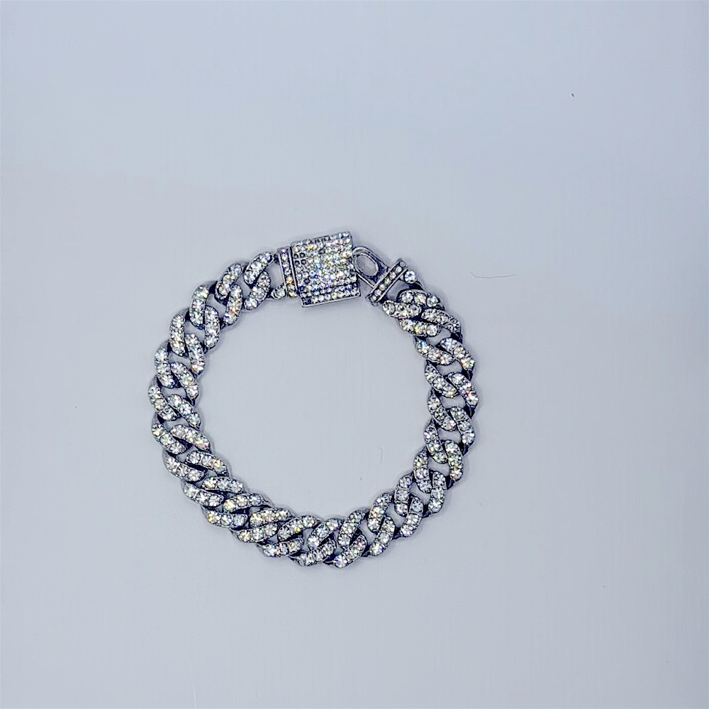 AKIRA Silver Chain Bracelet